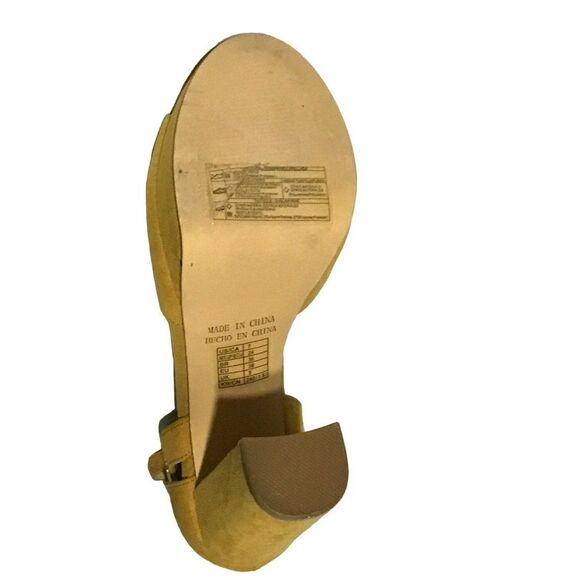 Forever 21 Mustard Block Heel Ankle Strap Shoes Size 7 - Picture 9 of 9